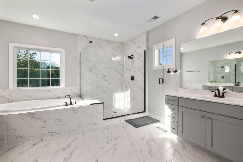 Photo-Pristine tiled bathroom, exemplifying the high standards achievable with Whelca Cleaning Services deep clean.